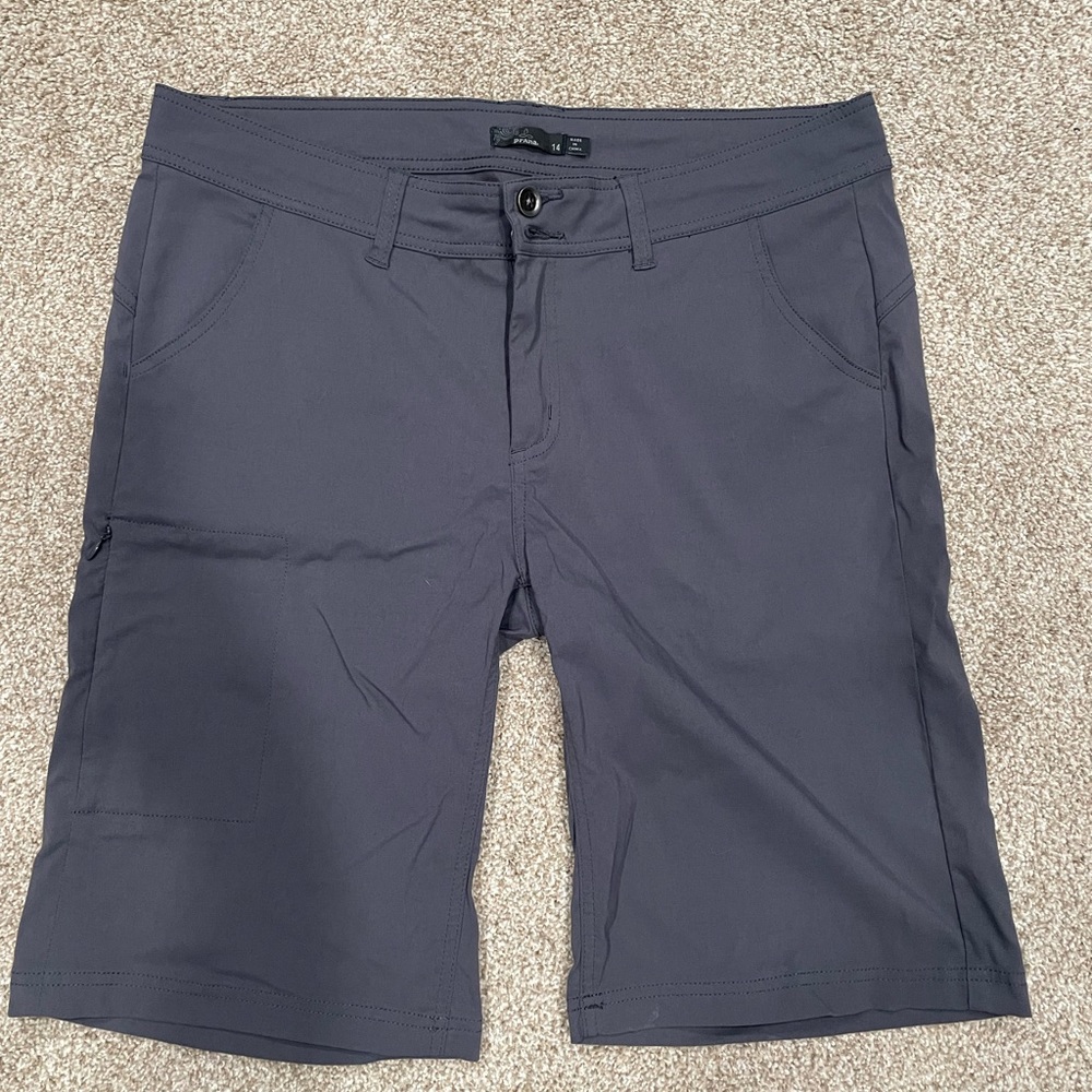 Prana Woman Shorts size 14 NWOT